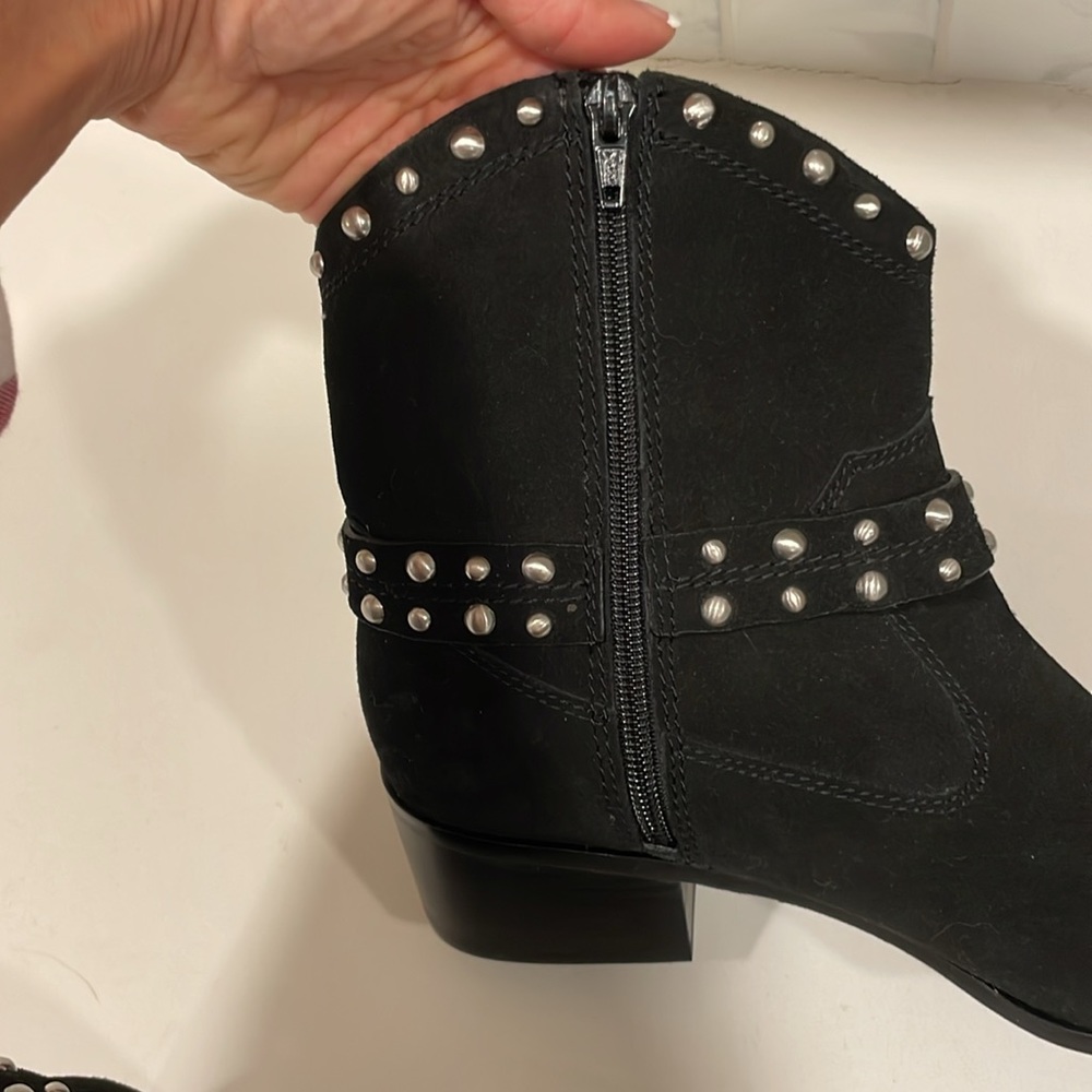 NWOT Booties! Country vibe, comfy and cute! Black suede like with silver stud - Picture 3 of 7